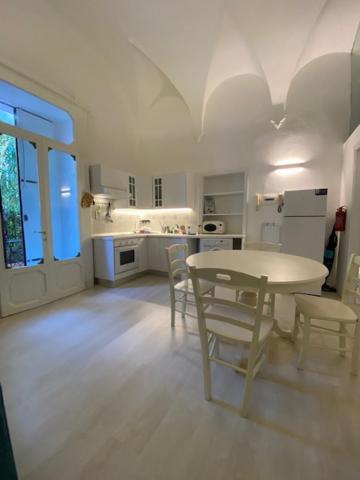 Duomo26 Boutique Apartment 데센자노델가르다 외부 사진