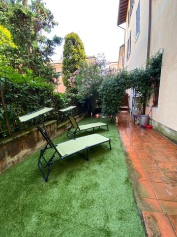 Duomo26 Boutique Apartment 데센자노델가르다 외부 사진